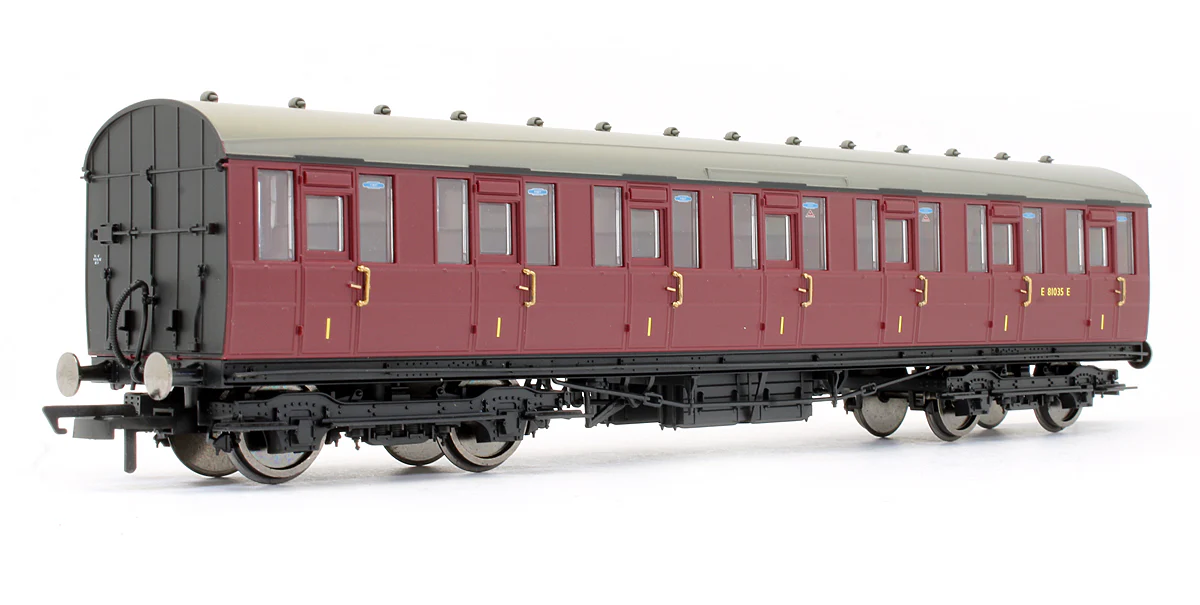 R4648 BR Gresley Suburban 1st Class Coach 'E81035E' - Image 2