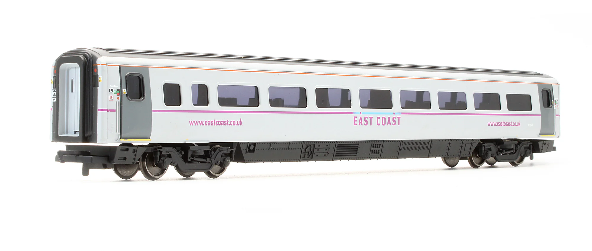 R4665A East Coast MK4 1st Class Coach '11324' - Image 2