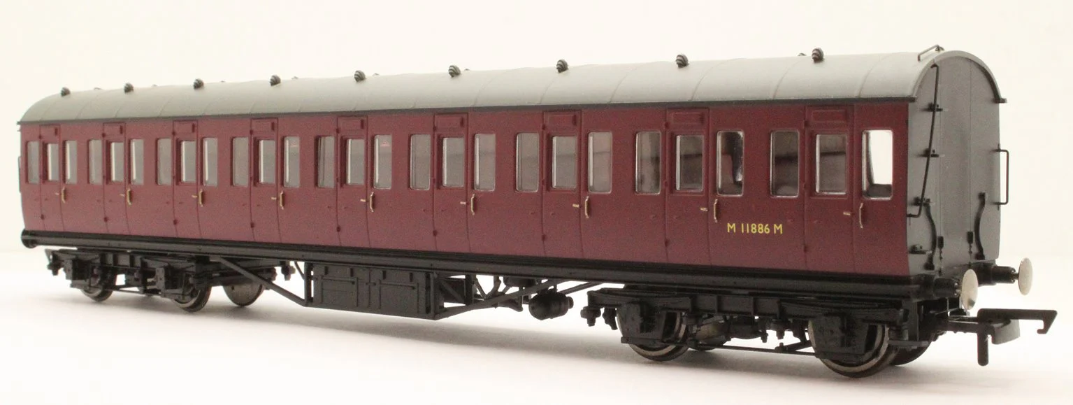 R4690A BR 57' Stanier Non-Corridor Third M11886M - Image 2