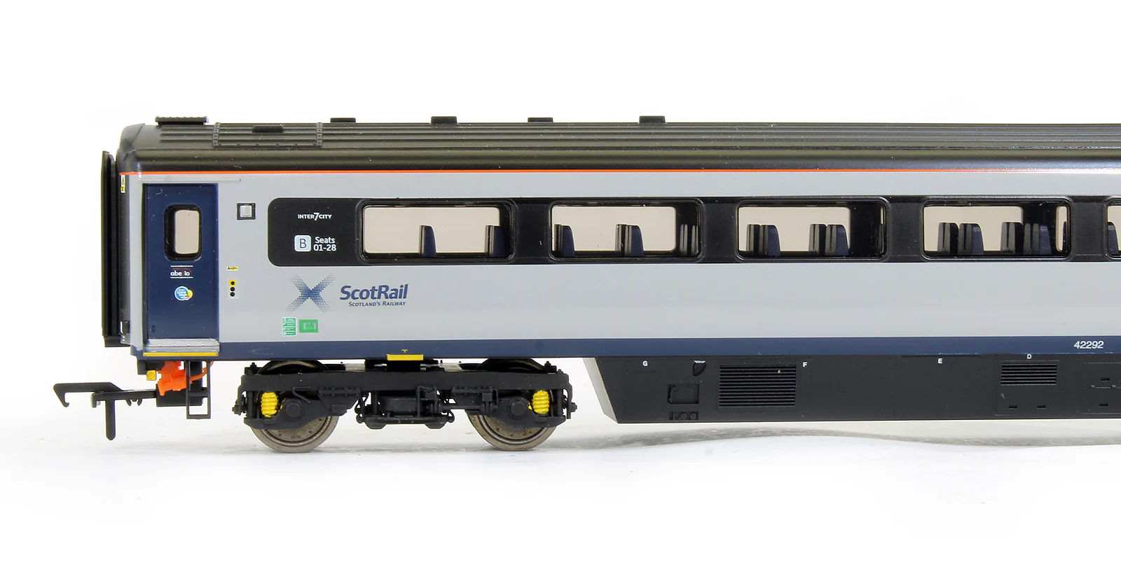 R4891A ScotRail MK3 Sliding Door TSD Trailer Standard (Disabled) Coach No.42292 - Image 4