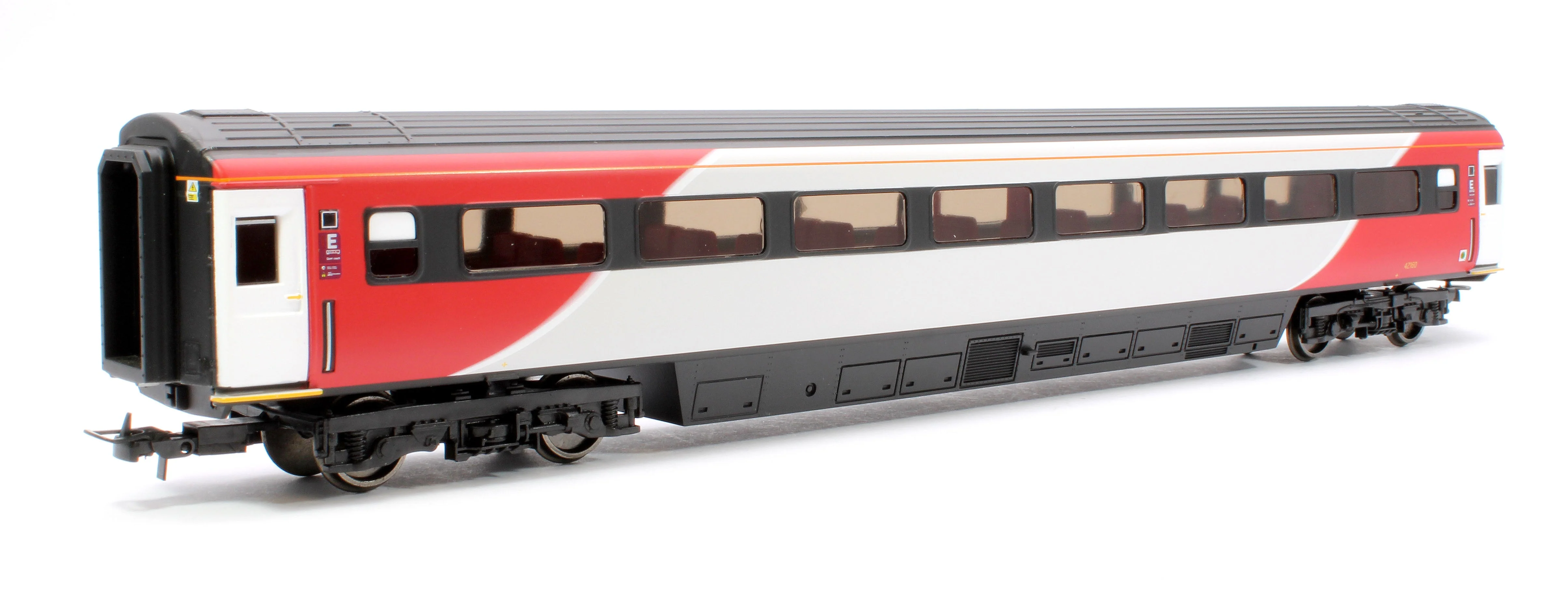 Pre-Owned R4931H Mk3 Trailer Standard Open (TSO) Coach E LNER 42160