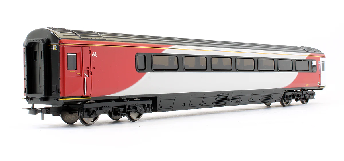 R4933 Pre-Owned LNER MK3 TGS Coach '44094'