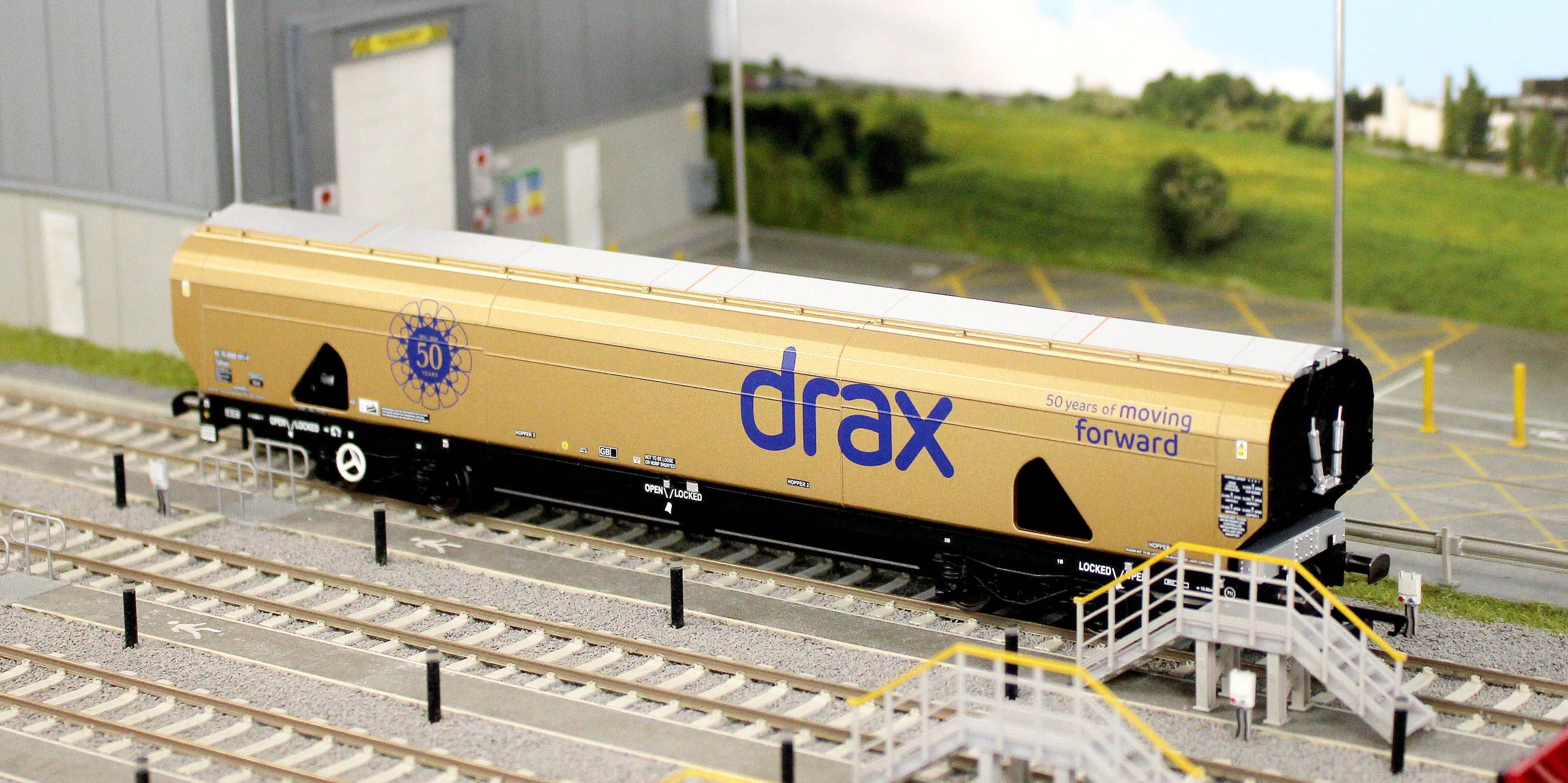 R60322 Drax Biomass Gold 50th Anniversary Wagon - Image 6
