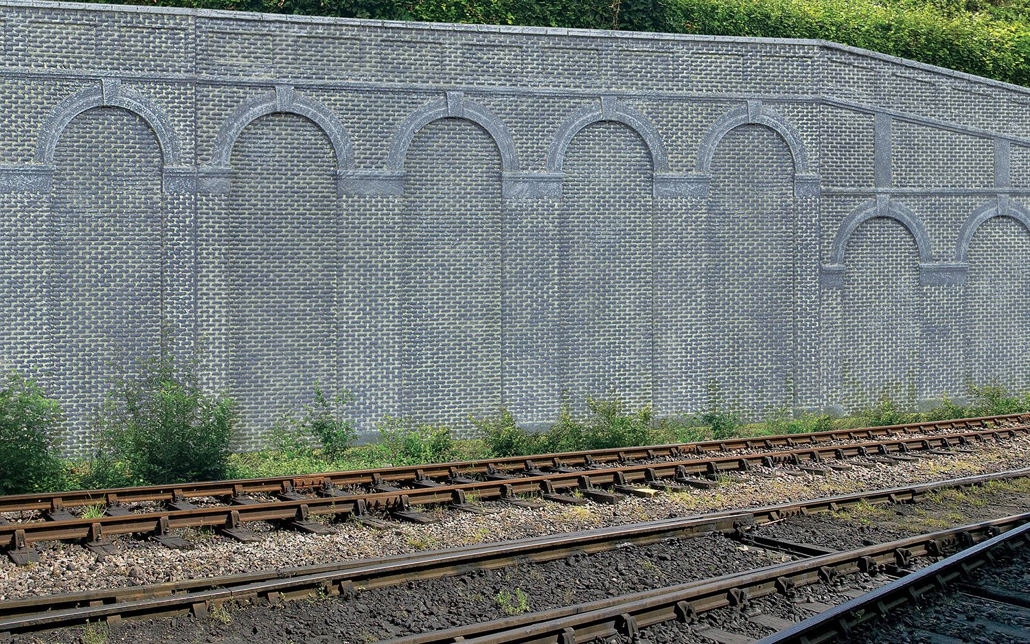 R7373 High Level Arched Retaining Walls x2 (Engineers Blue Brick) - Image 4