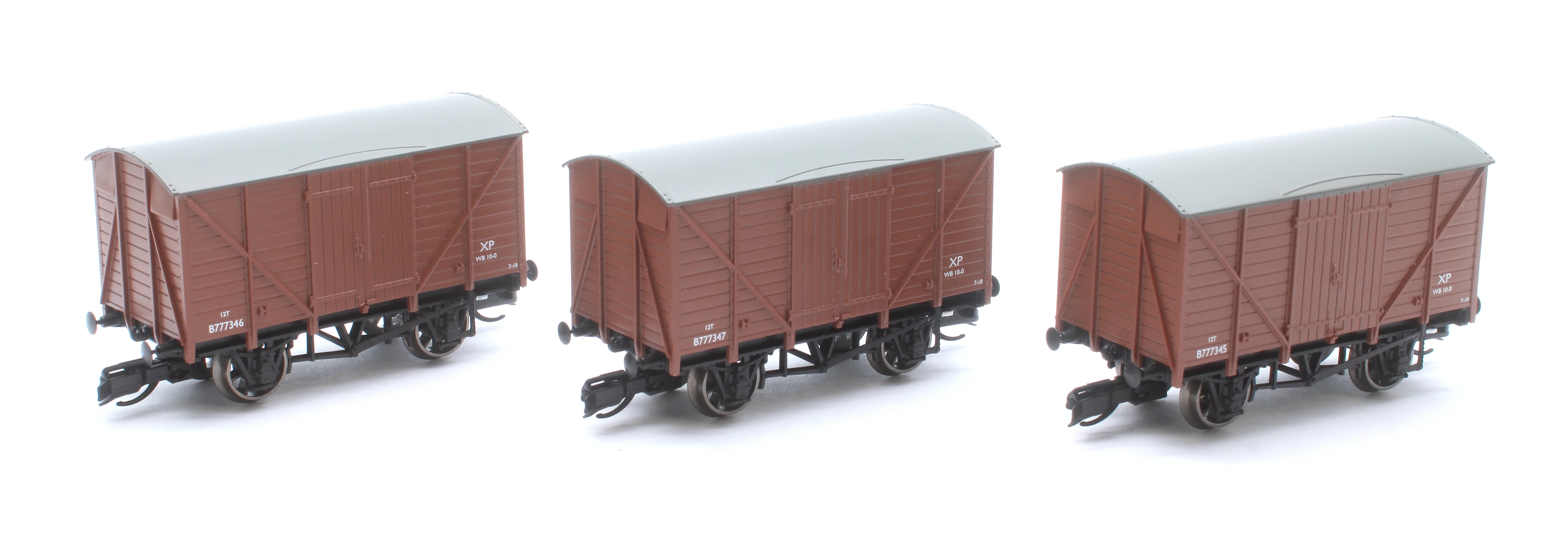 TT6044 BR Vent Van B777345, B777346 & B777347 Triple Pack - Image 3