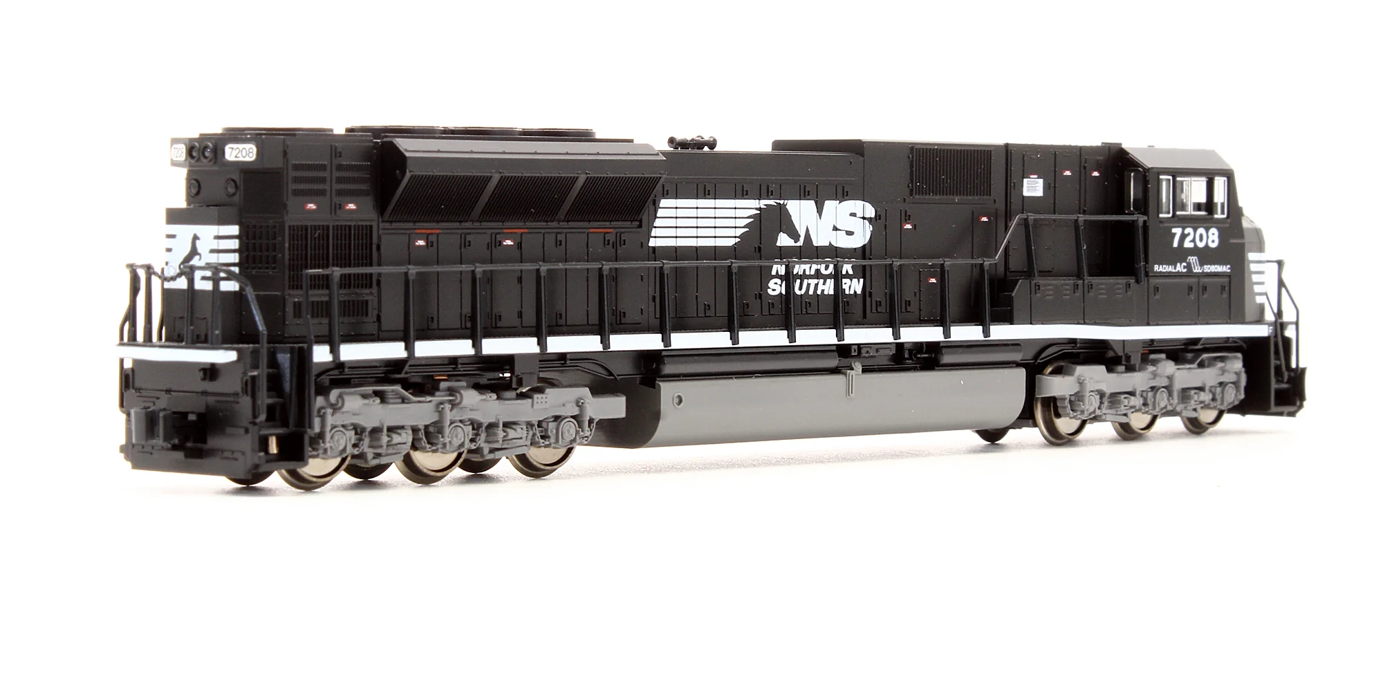 Pre-Owned 176-5513 SD80MAC Diesel Locomotive Norfolk Southern - Road #7208 - Image 2
