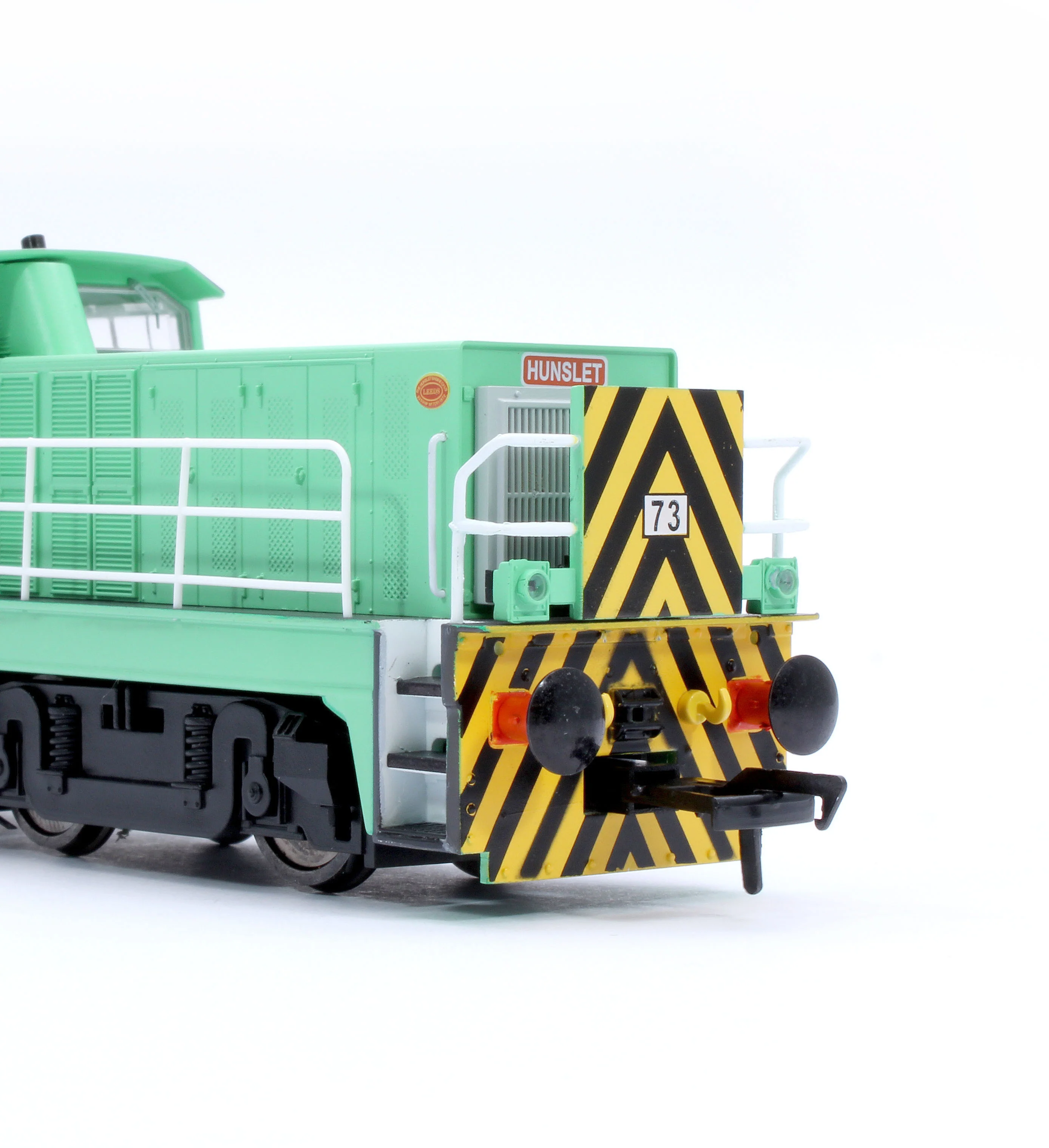 KRM-HUN-OO-F-73 Hunslet Bo-Bo in Delivery Green No.73 Diesel Locomotive - DCC Fitted - Image 10