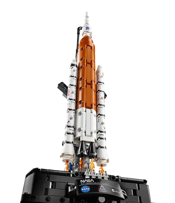 42221 Lego Technic NASA Artemis Space Launch System Rocket - 42221 - Image 3