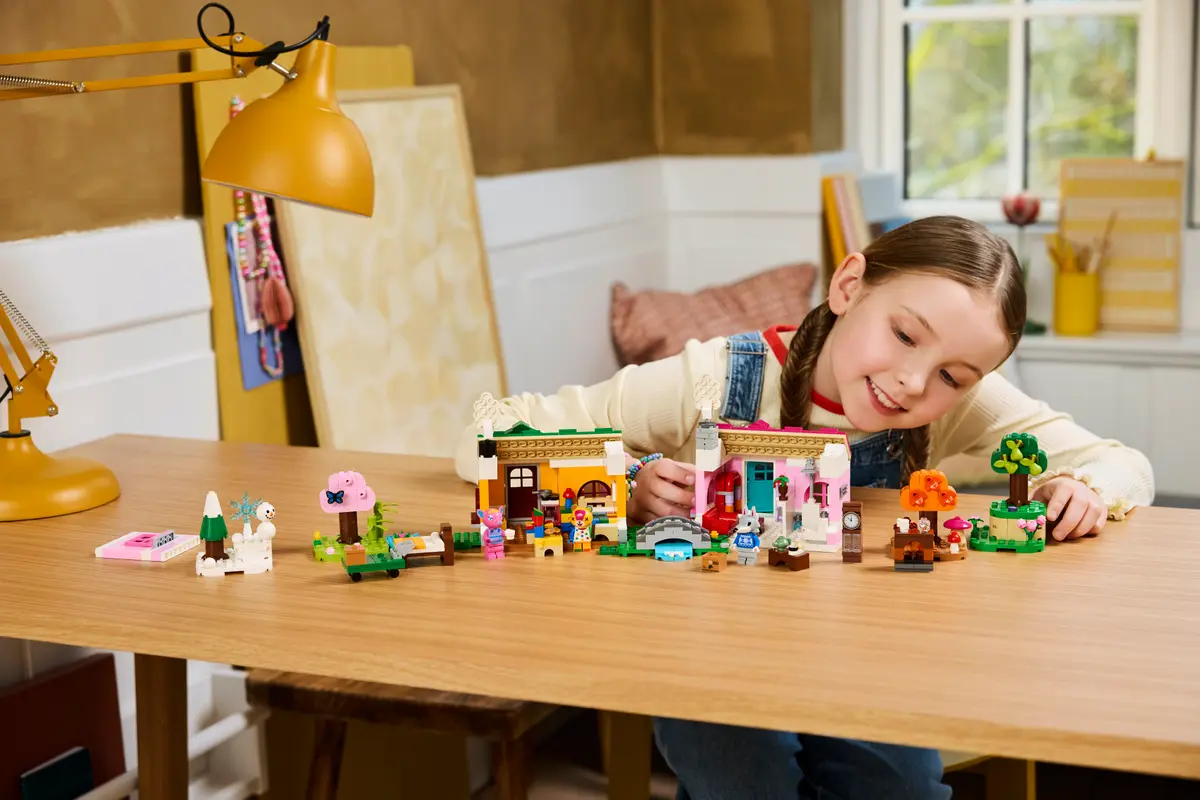 77057 Lego Animal Crossing™ Creative Houses: Seasons of Fun - 77057 - Image 9