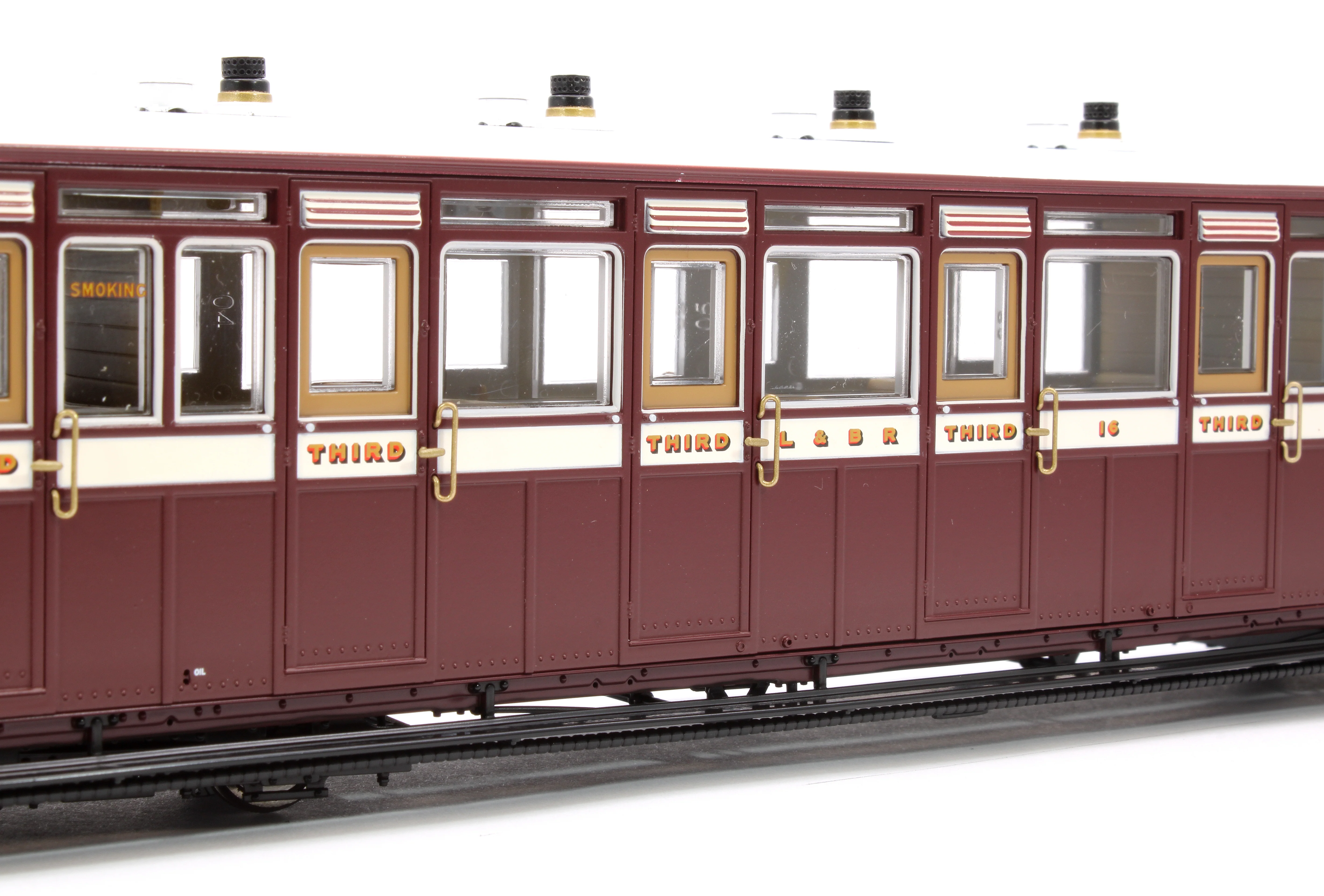 LHT-7NP-005D Lynton & Barnstaple Brake 3rd Red/Ivory No.16 1902-1922 - DCC Fitted - Image 4