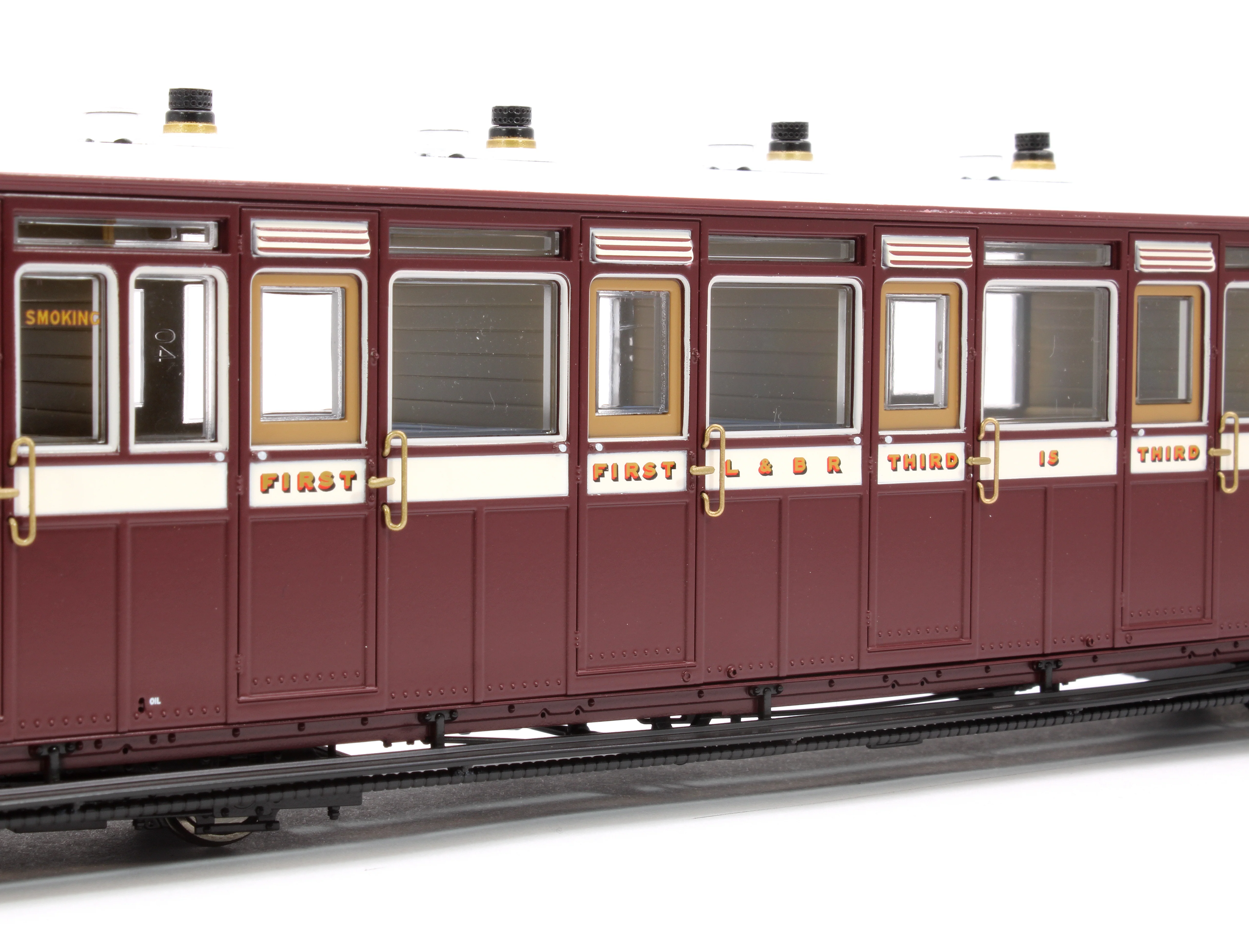 LHT-7NP-007D Lynton & Barnstaple Brake Composite Red/Ivory No.15 1902-1922 - DCC Fitted - Image 4