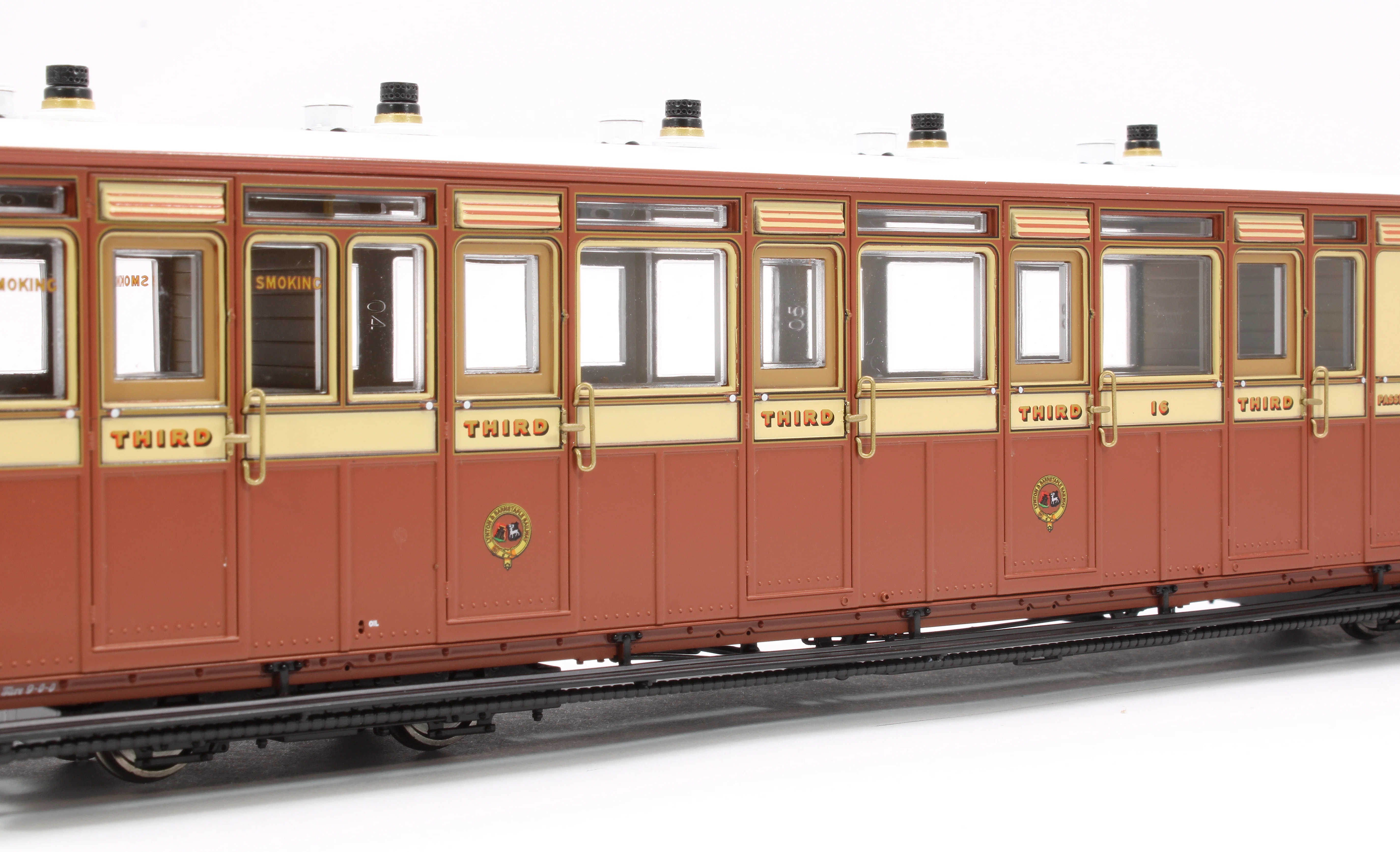 LHT-7NP-010D Lynton & Barnstaple Brake 3rd No.16 1898-1902 - DCC Fitted - Image 4