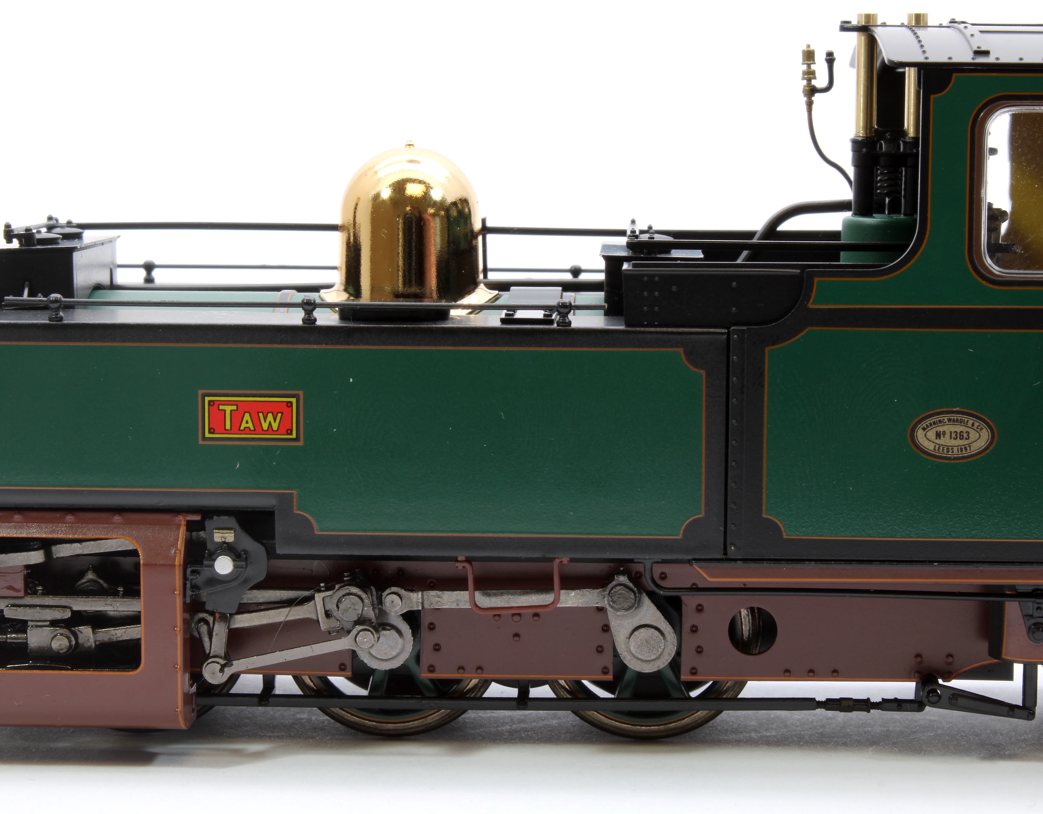 LHT-7NS-003D Lynton & Barnstaple Manning Wardle 2-6-2 TAW Lynton & Barnstaple Livery 1913-1924 (Late Cab) - DCC Fitted - Image 7