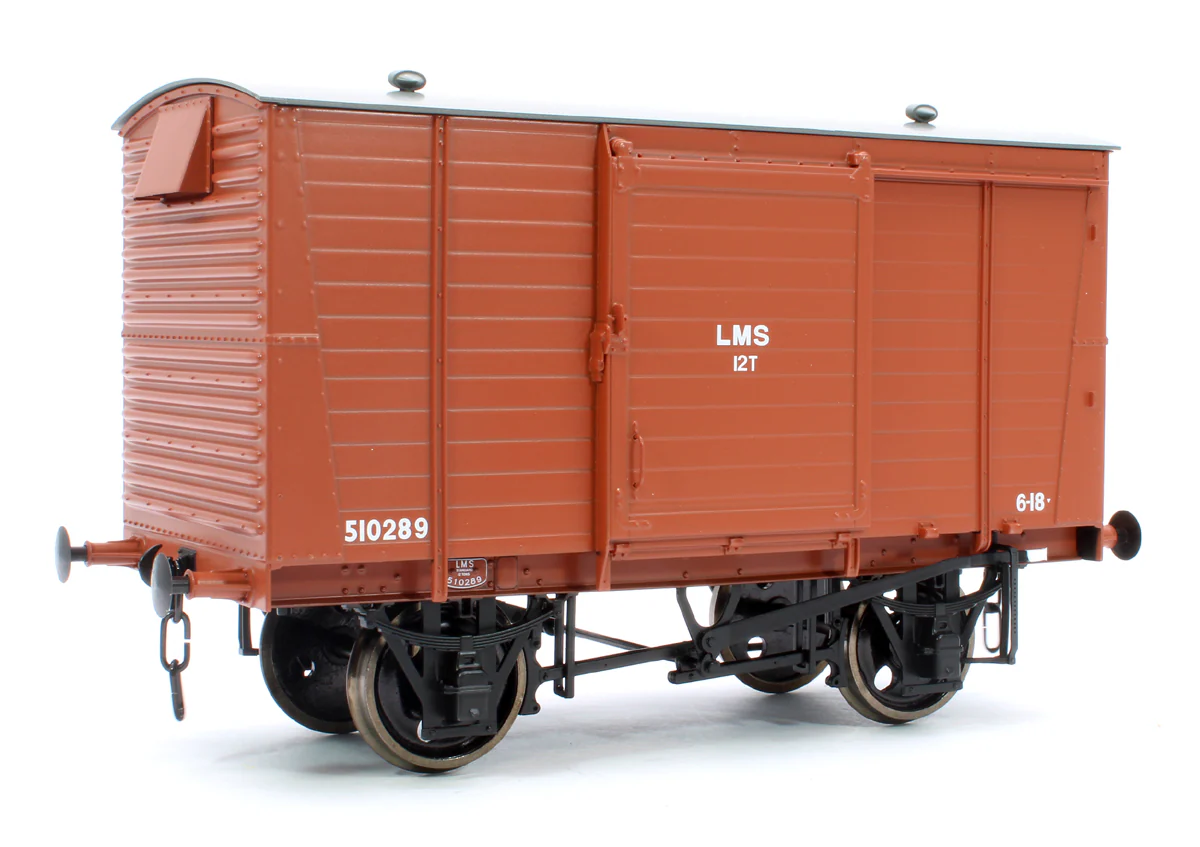 7F-065-002 LMS Standard 12T Van Bauxite 510289