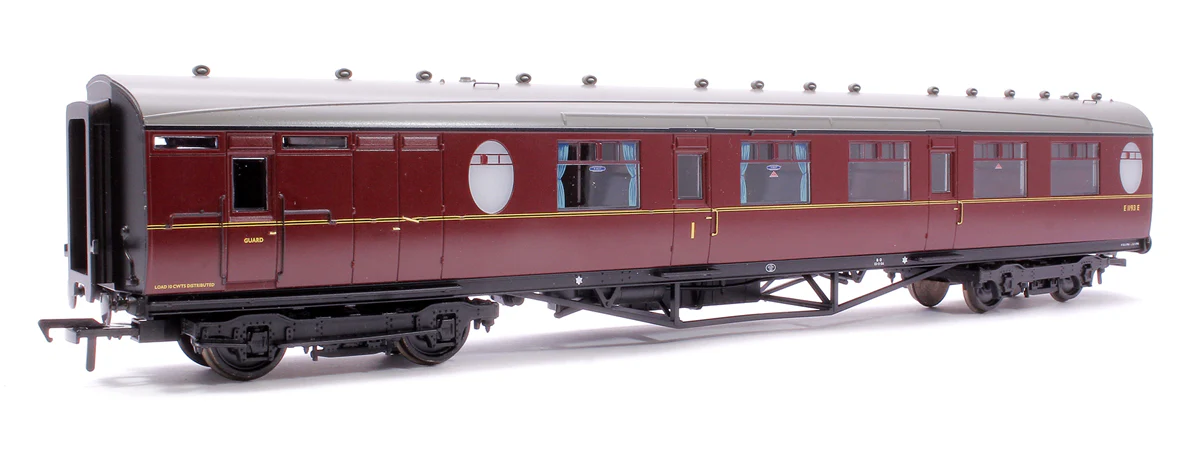 34-437A LNER Thompson Brake Composite Corridor BR Maroon No. E1193E