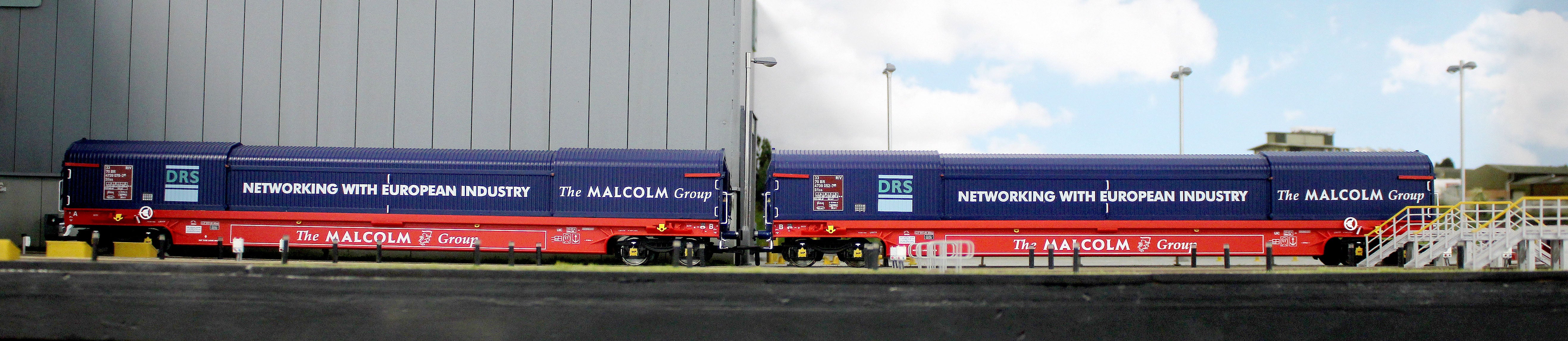 RT-OO-KSA-205A KSA 'Cube' DRS / Malcolm Logistics Group Vans Twin Pack - Image 9