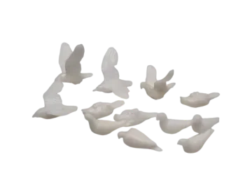 076-504 1:76 Scale Doves, Pigeons & Seagulls (Pack of 12)