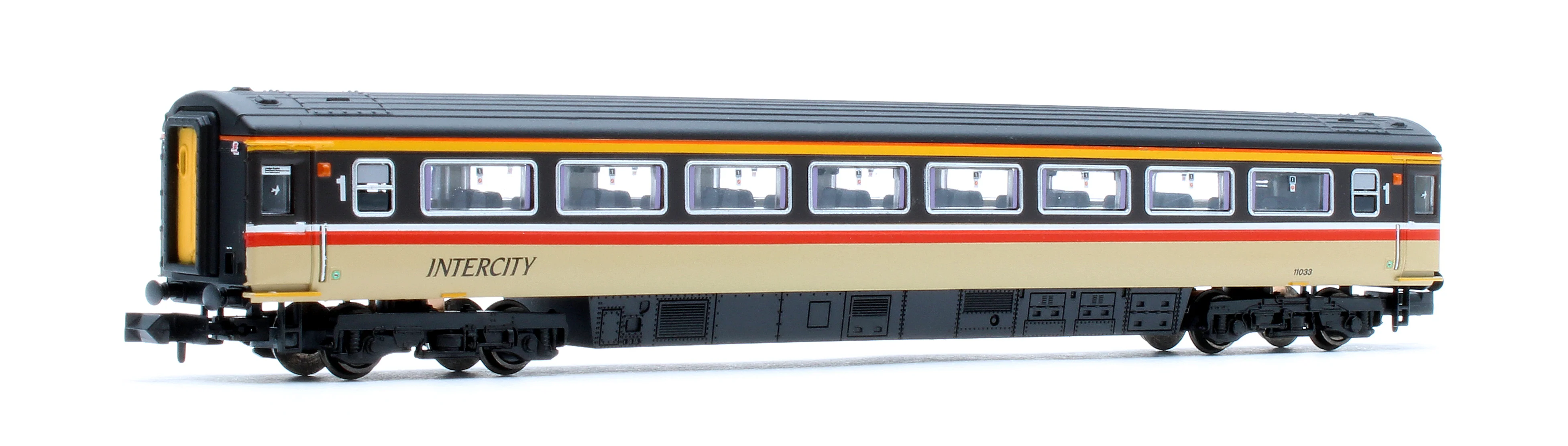 2P-009-130 MK3 Loco Hauled Intercity Swallow First 11033
