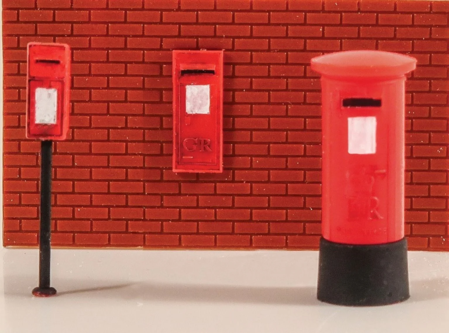 5044 Post Boxes (6 assorted) - Image 2