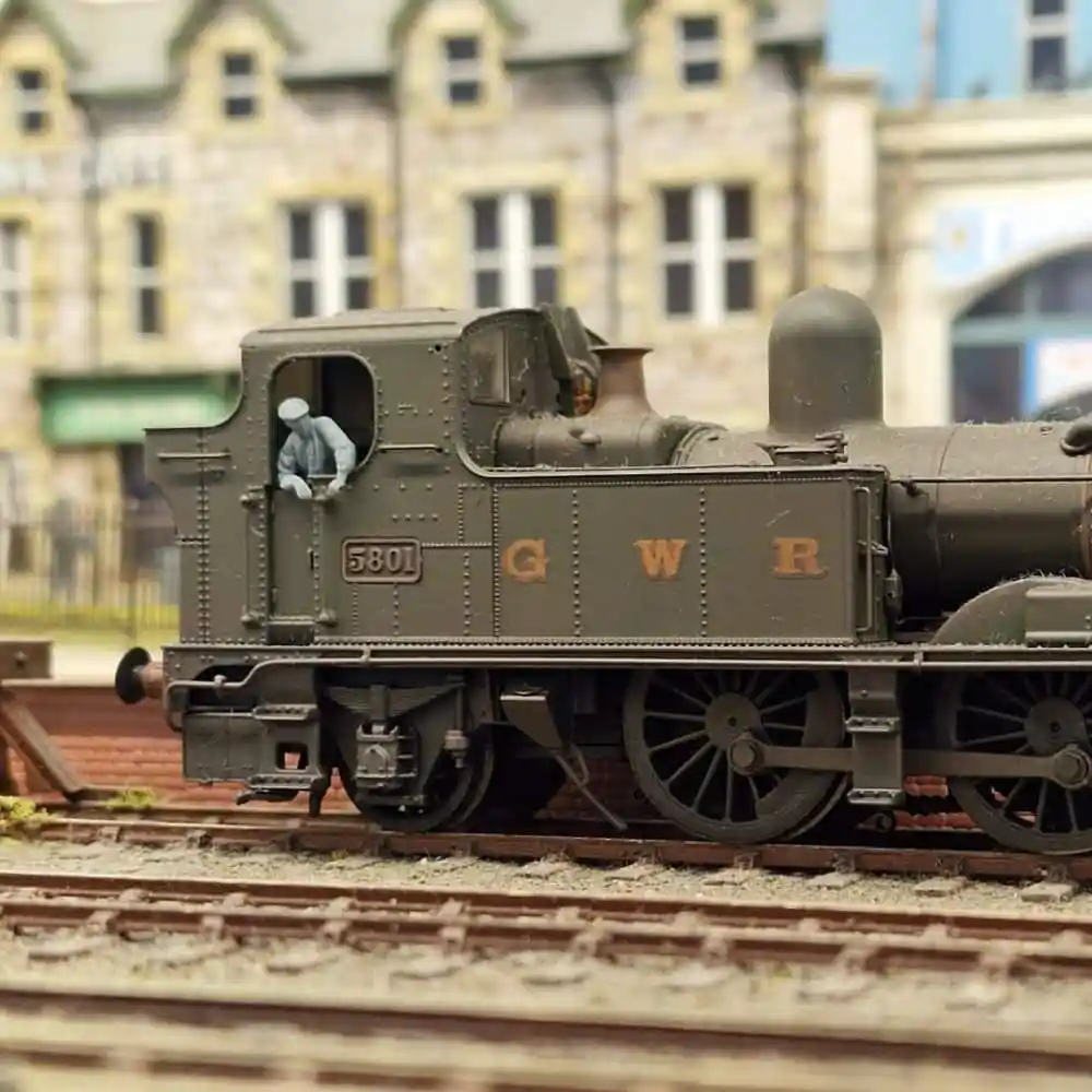 11291-043 O Gauge Railway & Lineside - GWR 14XX Crew - Image 2