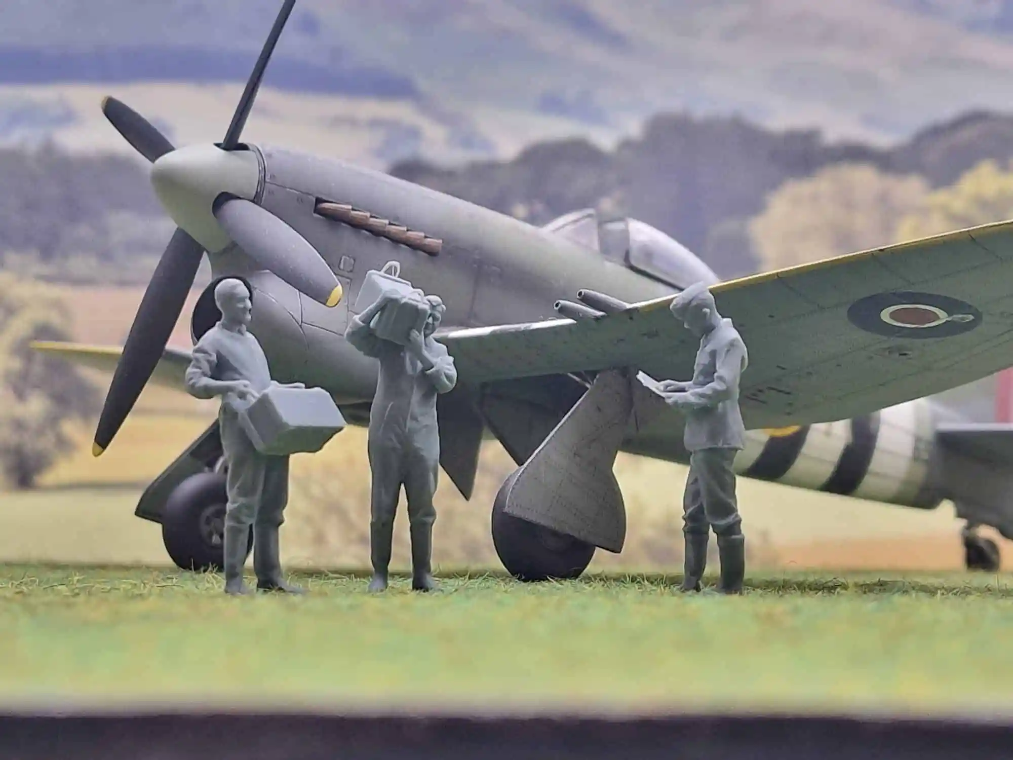 50213-072 1:72 Scale RAF Through the Ages - World War Two - RAF Ground Crew - Image 3