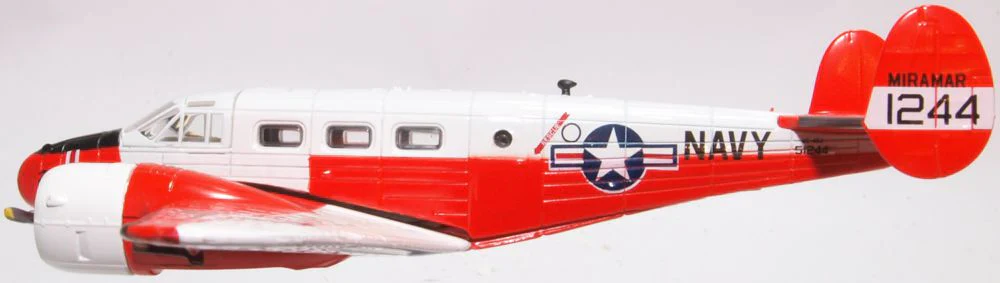 72BE003 Beechcraft C-45 Expeditor US Army Air (1:72) - Image 3