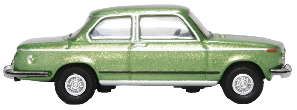 76BM02003 BMW 2002 Taiga Green - Image 4