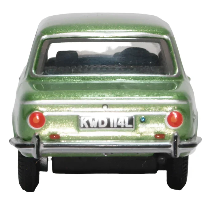 76BM02003 BMW 2002 Taiga Green - Image 5