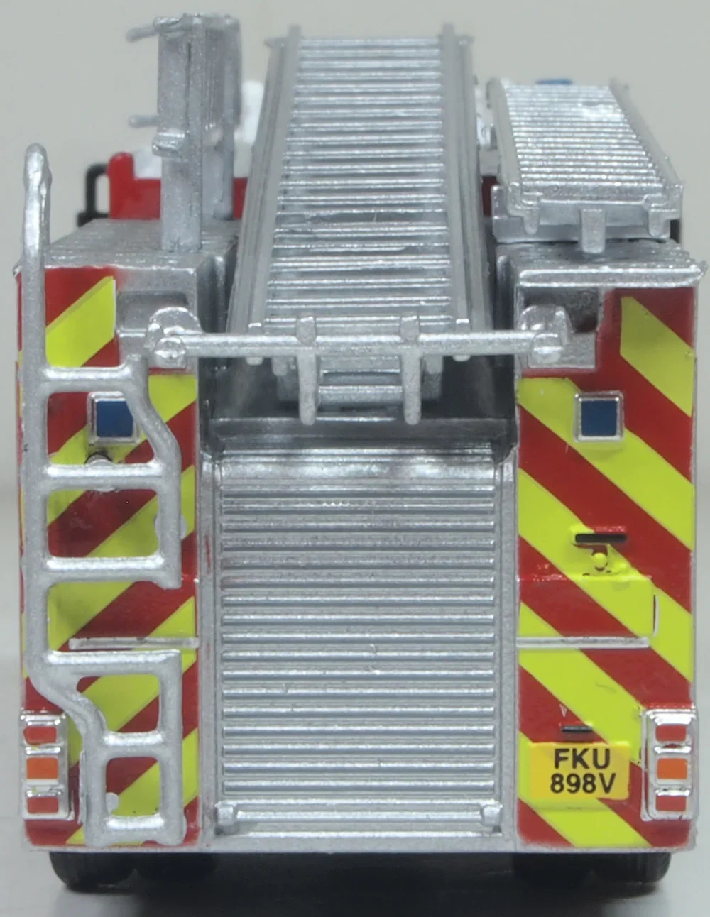 76DN007 Dennis RS South Yorkshire Fire & Rescue Service - Image 5