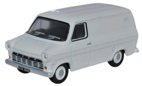 76FT1001 Ford Transit MkI White