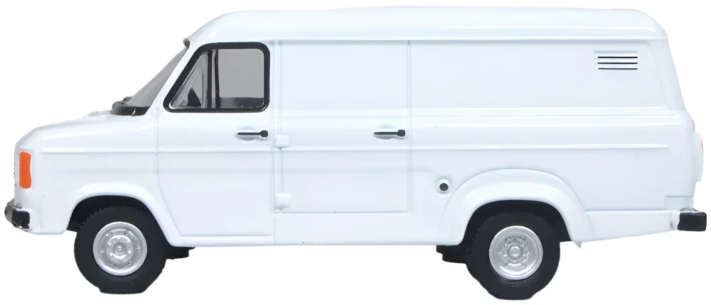 76FT2001 Ford Transit MkII White - Image 2