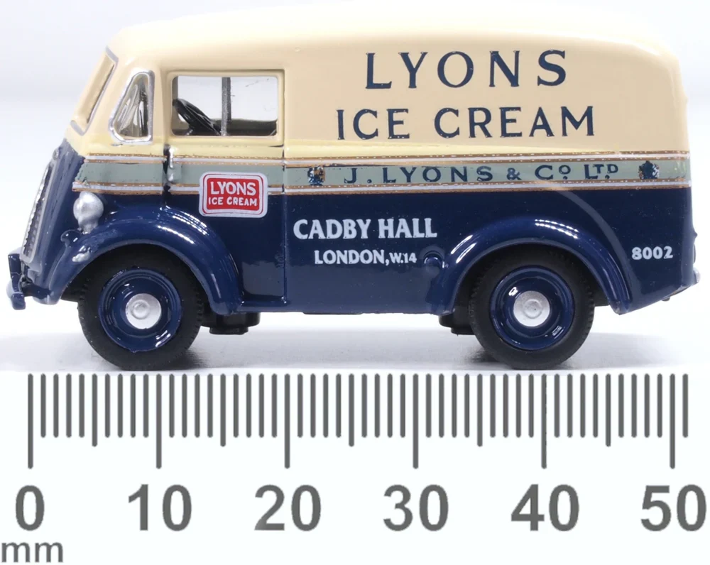 76MJ013 Morris J Van Lyons Ice Cream - Image 6