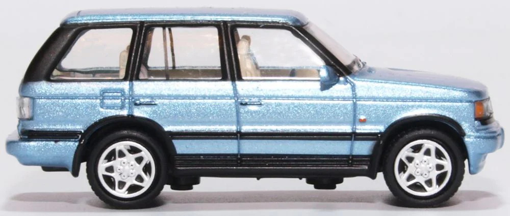 76P38002 Range Rover P38 Monte Carlo Blue - Image 4
