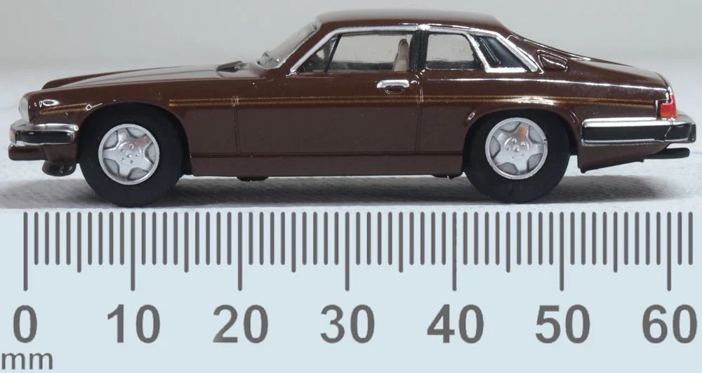 76XJS007 Jaguar XJS Grosvenor Brown - Image 6