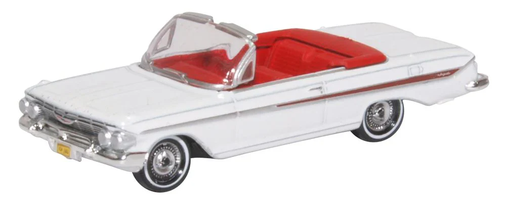 87CI61003 1961 Chevrolet Impala White/Roman Red