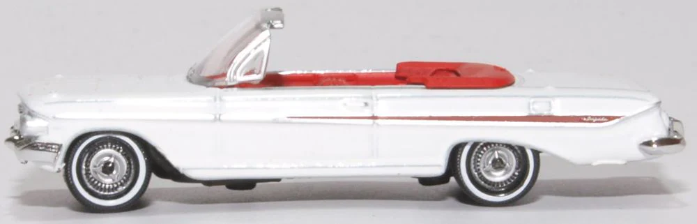 87CI61003 1961 Chevrolet Impala White/Roman Red - Image 3