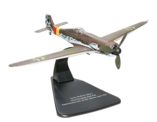 AC028 Focke Wulf Ta152H-1 April 1945 (1:72)