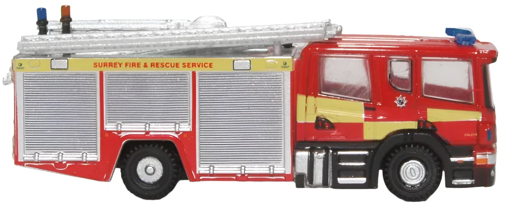 NSFE007 Scania Pump Ladder Surrey Fire and Rescue - Image 3