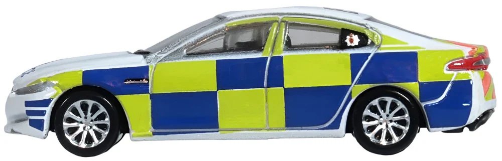 NXF008 Jaguar XF Police - Image 3