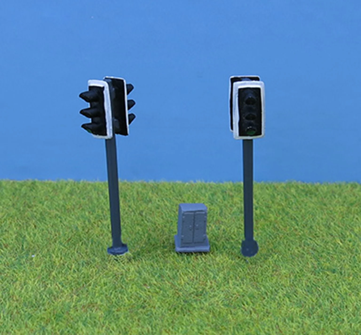 PDZ46 OO Gauge Modern Traffic Light - Double Head