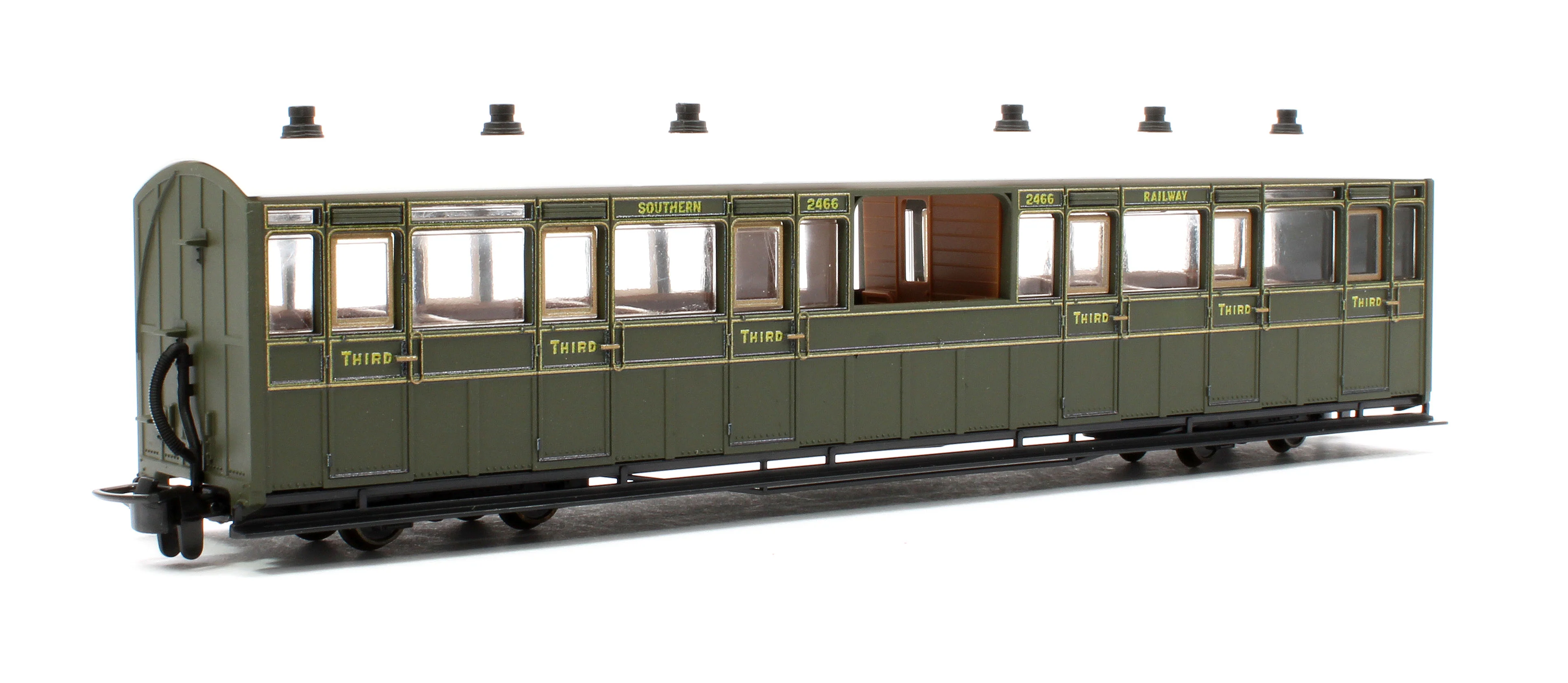GR451A L&B Centre Observation Coach S.R. no. 2466 - Image 3