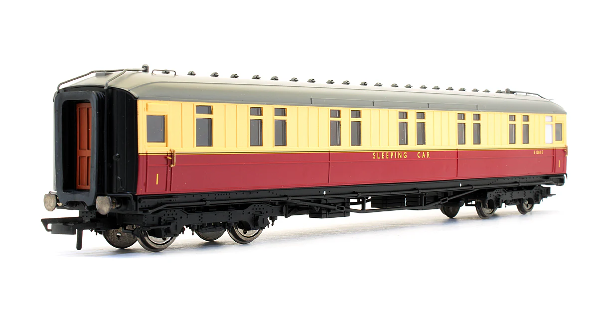 Pre-Owned R4182 BR Crimson & Cream Gresley 61ft 6in 1st Class Sleeper Coach 'E 1268 E'