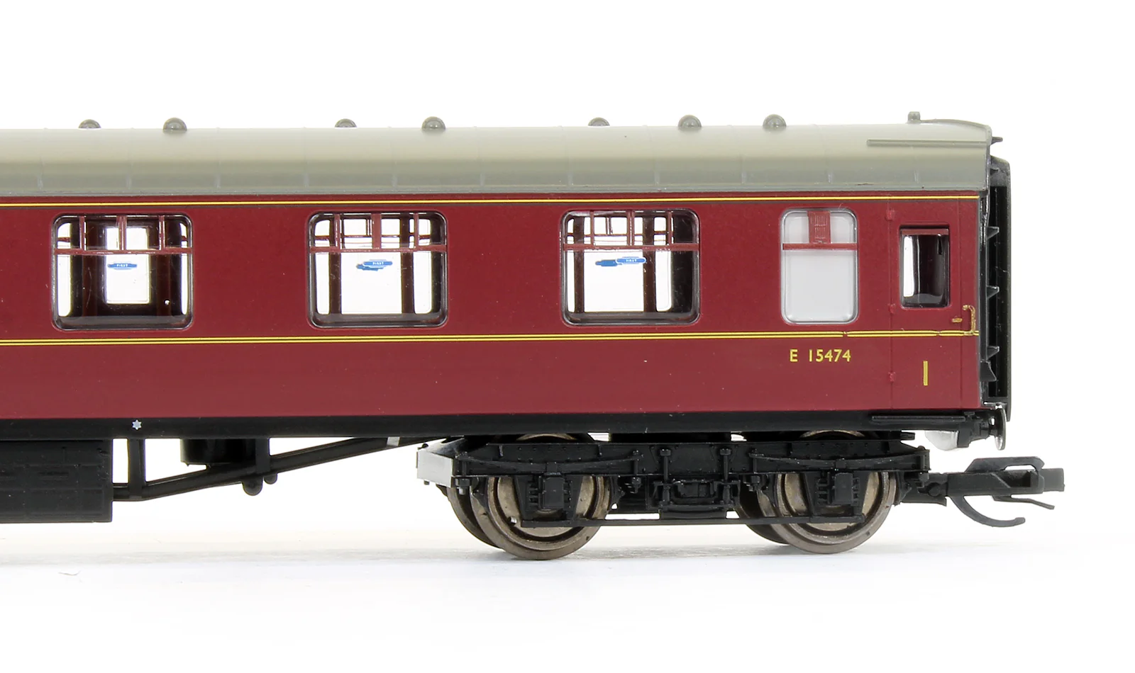 Pre-Owned TT4001B BR Mk1 Brake Second Corridor E15474 - Image 3