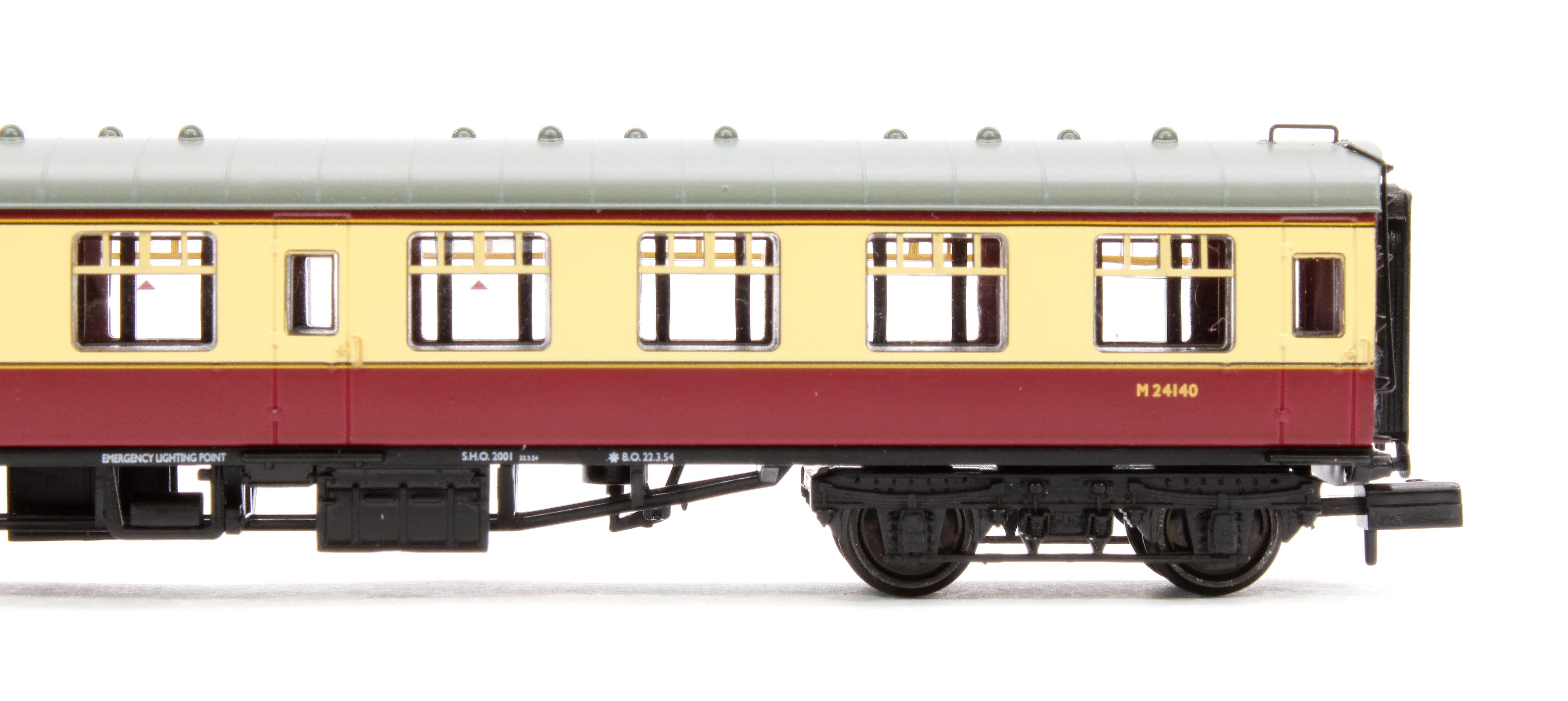 Pre-Owned 374-060F BR Mk1 SK Second Corridor BR Crimson & Cream No. M24140 - Image 4