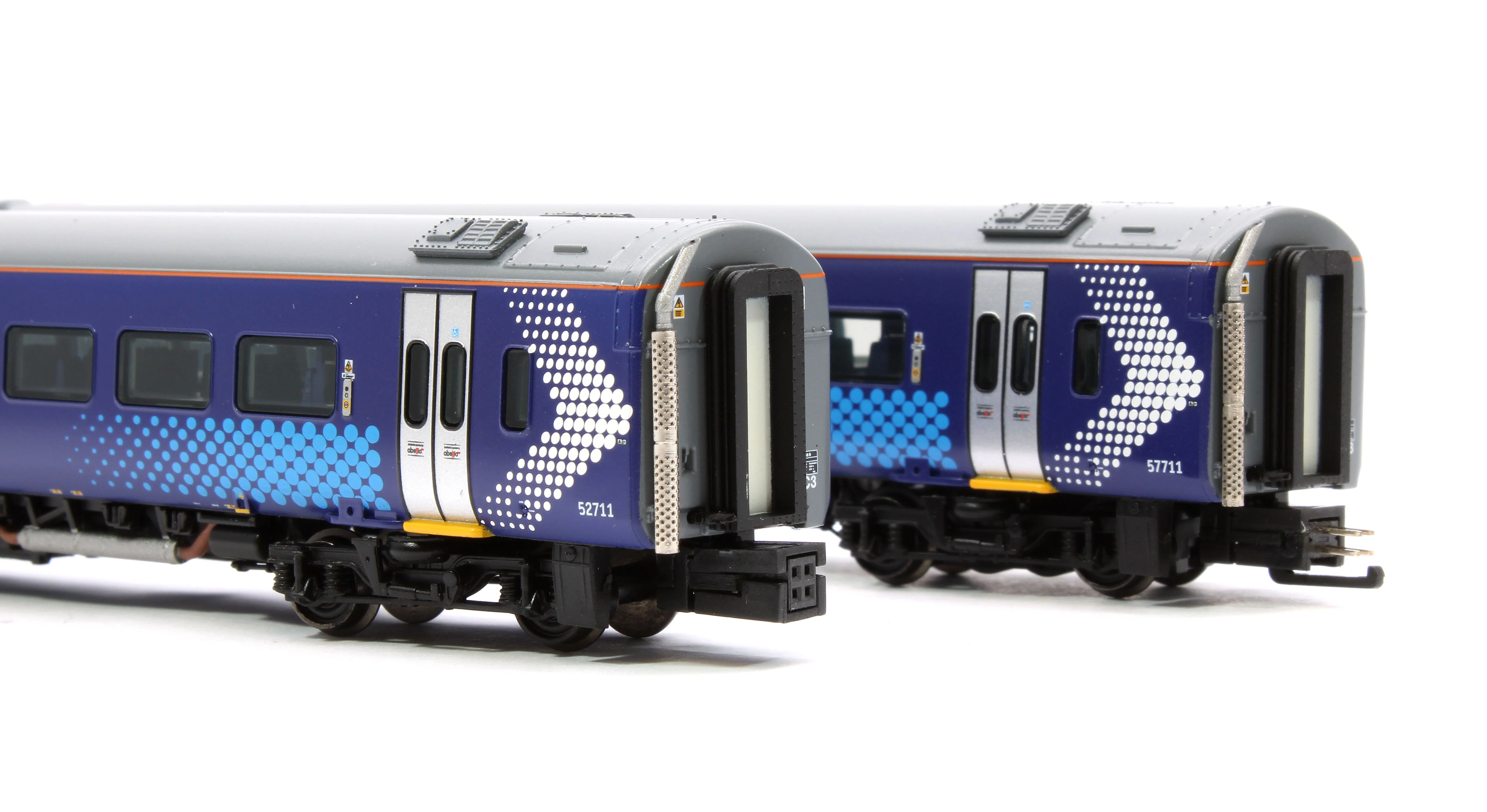 Pre-Owned Class 158 2-Car DMU 158711 ScotRail Saltire - DCC Sound - Image 9