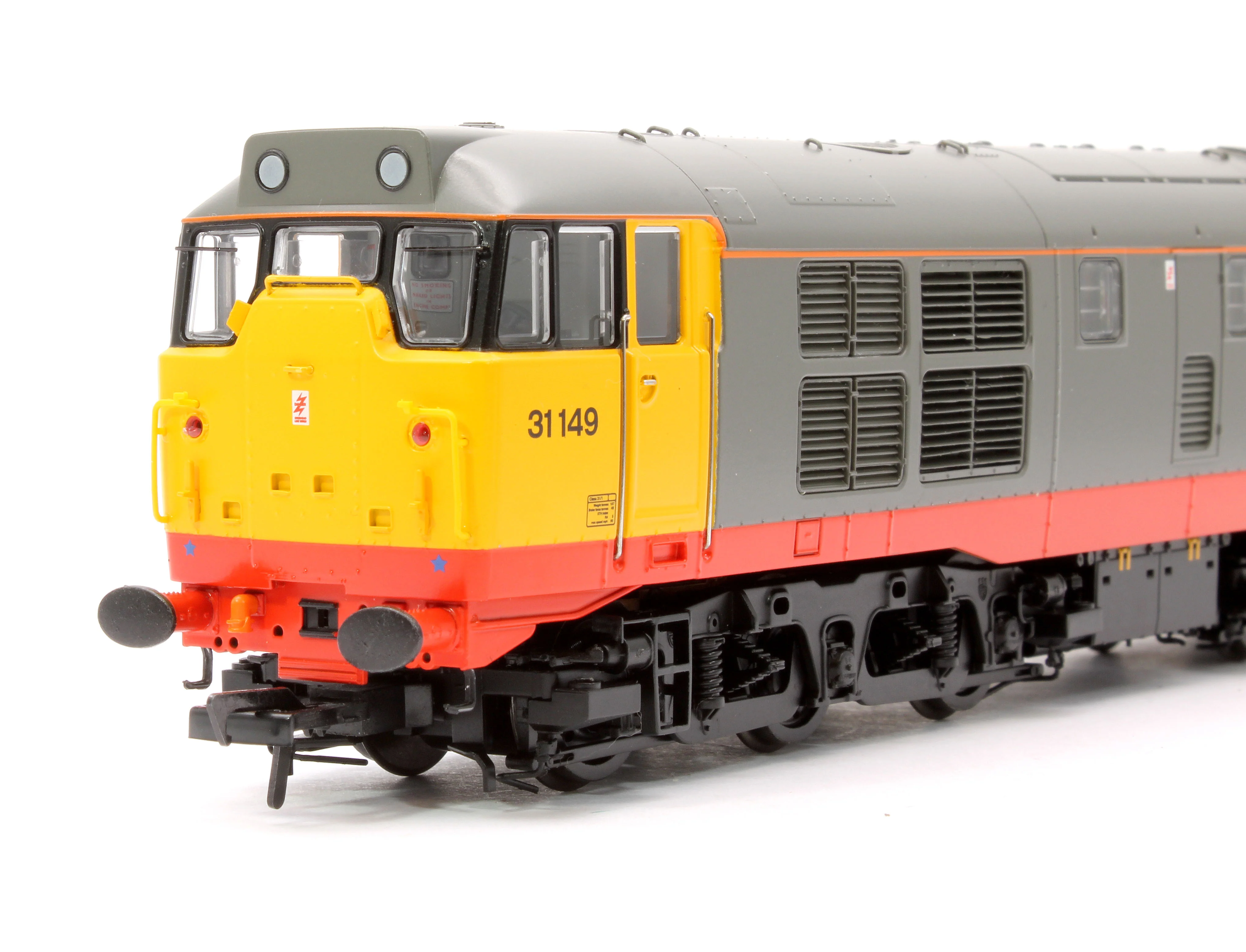 35-821A Class 31/1 Refurbished 31149 BR Railfreight (Red Stripe) Diesel Locomotive - Image 9