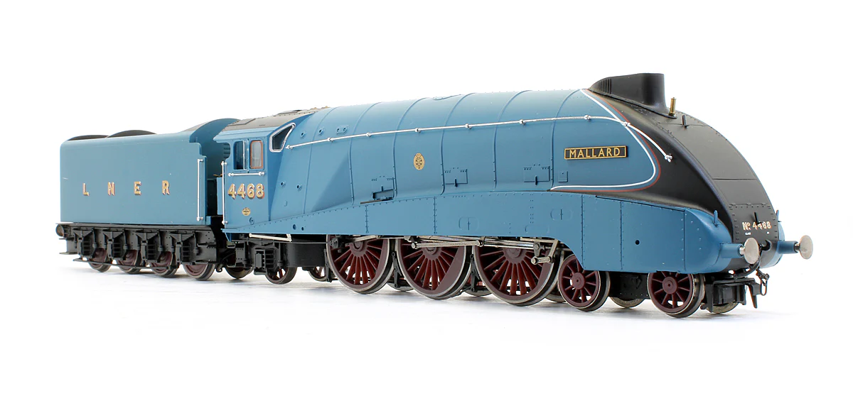 Pre-Owned R3196 Class A4 LNER Blue 'Mallard' No.4468 Steam Locomotive - Limited Edition - Image 2
