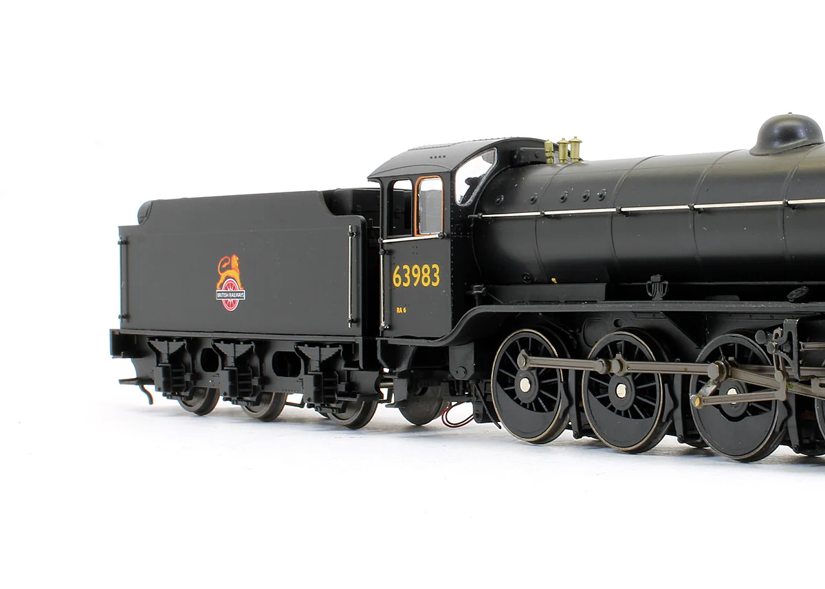 Pre-Owned Ex-LNER Class 02/4 'Tango' 2-8-0 #63983 BR Black with Early Crest - Flush Tender - Image 3