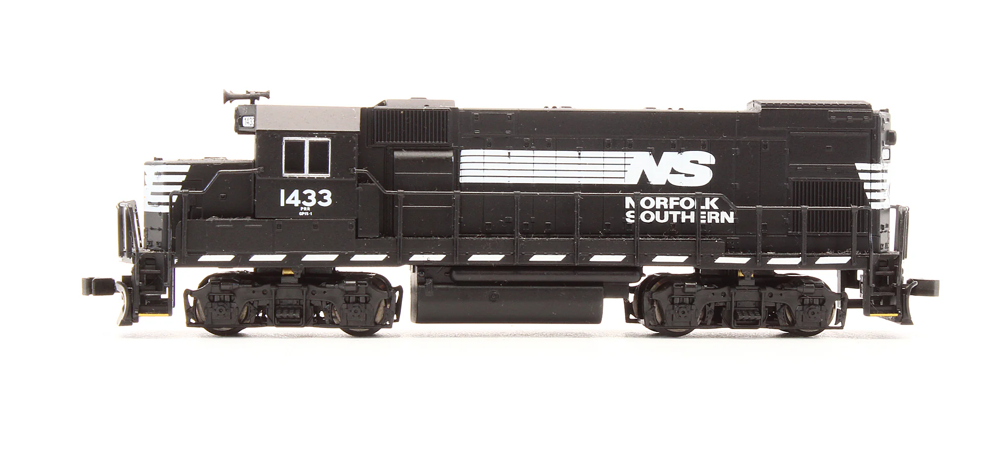 Pre-Owned GP15-1 Diesel Locomotive Norfolk Southern - Road #1433 - Image 4