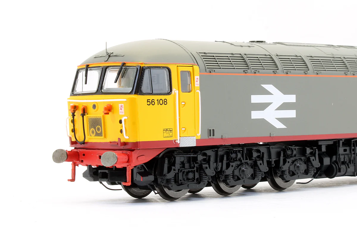 Pre-Owned R3473 Railfreight Redstripe Class 56108 Diesel Locomotive - Image 3